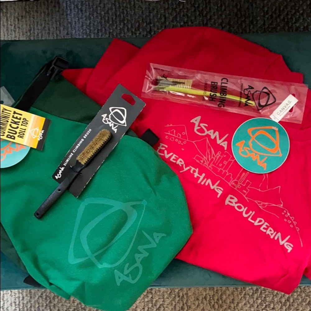 Asana Climbing Chalk Bag/Bucket